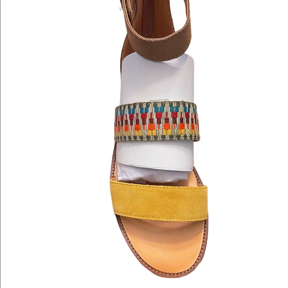 NEW IN BOX Frye and Co. Sandals - Picture 1 of 8